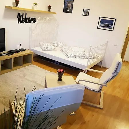 Quadra Place Apartment
